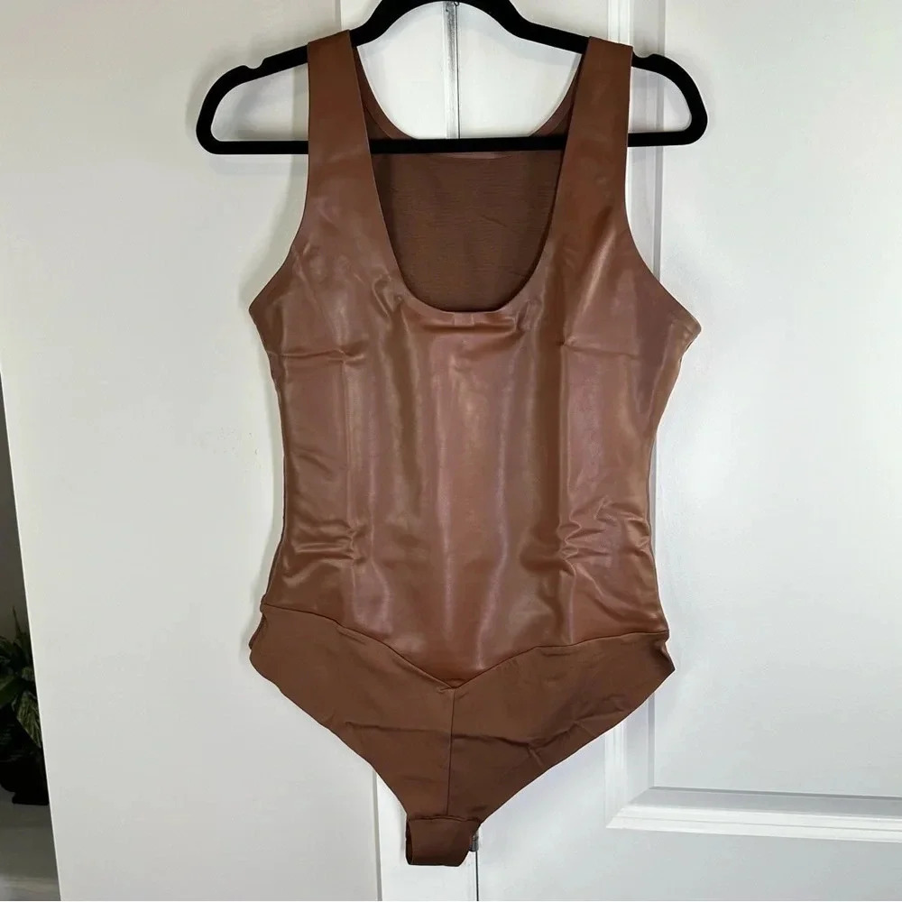 NEW Pinsy Shapewear Brown Faux Leather Bodysuit XL NWT Minimalist Neutral - Picture 3 of 9